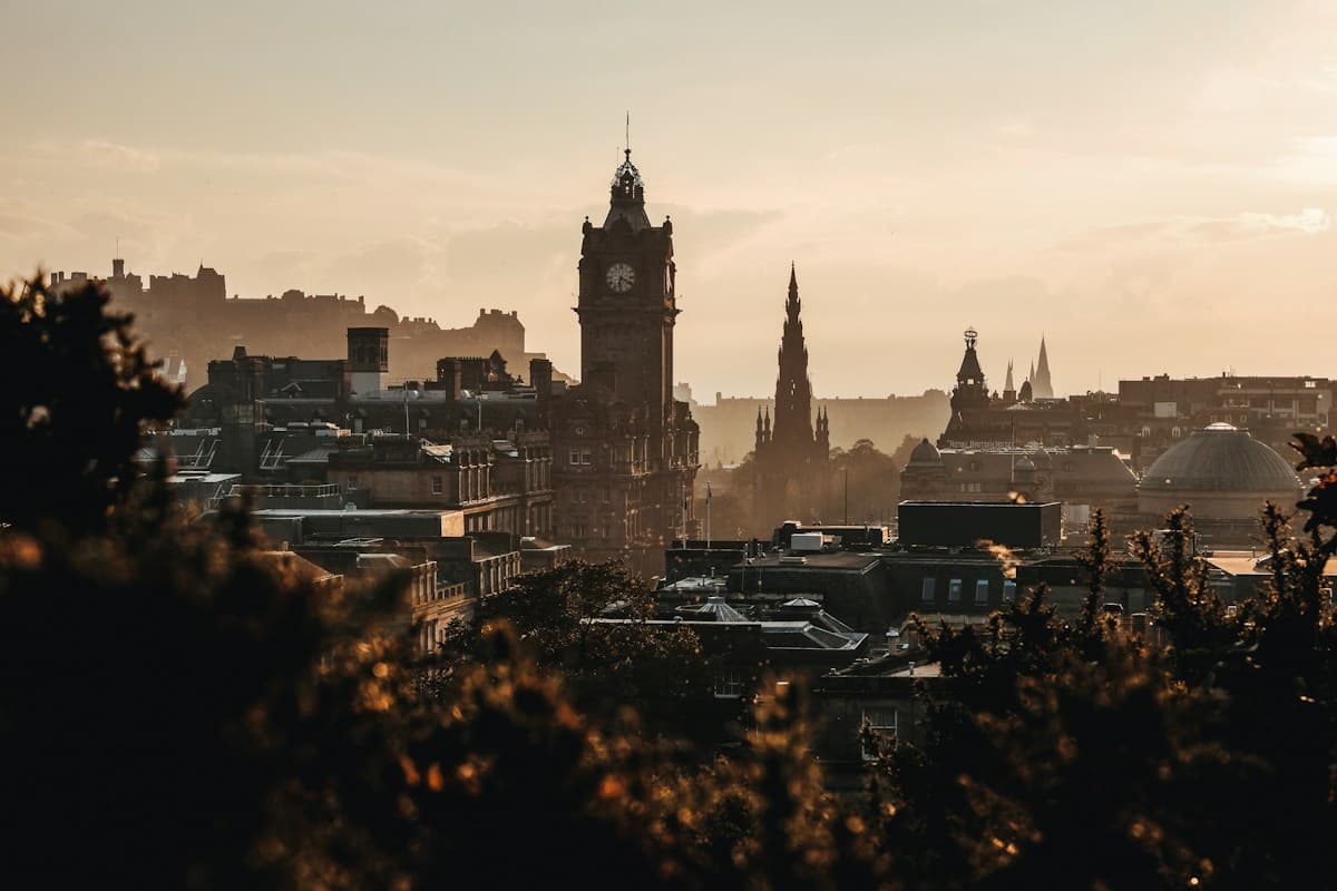 Inglaterra, Escócia e País de Gales · Demonstração — Londres, Edimburgo e Cardiff, foto 2